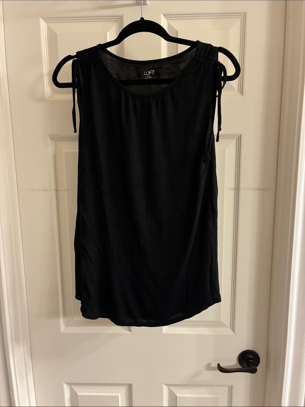 LOFT Black Tie-Shoulder Sleeveless Top